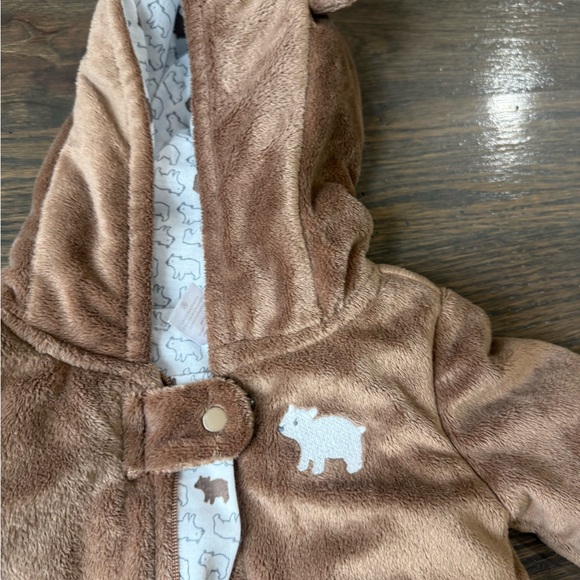 Carter's Soft Brown Kids Footie‎ - Picture 8 of 9